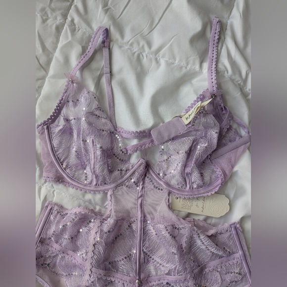For Love And Lemons Elegant Lace Lingerie Set in Lavender - Picture 4 of 8